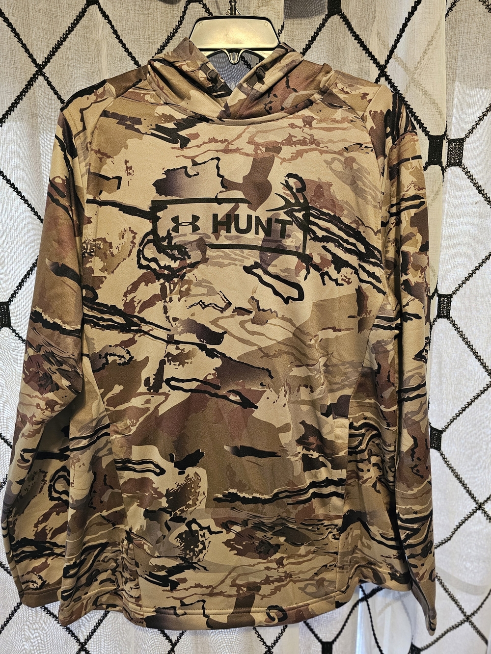 Under Armour Hunt Camo Hooded Performance Shirt
